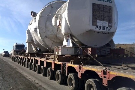 Перевозка турбин на трале