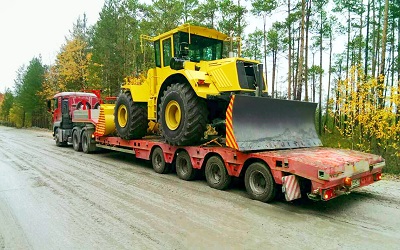 кировец на трале